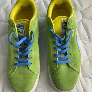 Puma sneakers mens. Suede. Good condition.